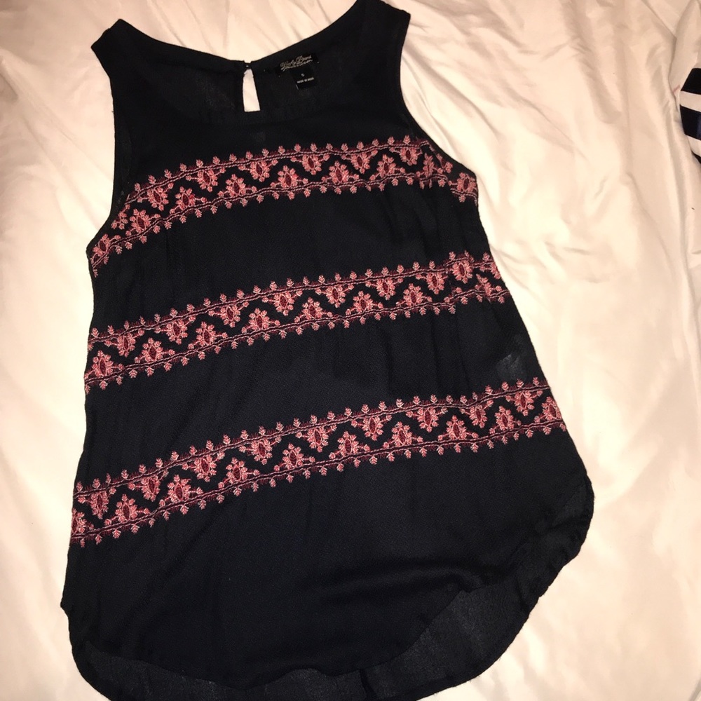 ✨Lucky Brand Tank🔥✨